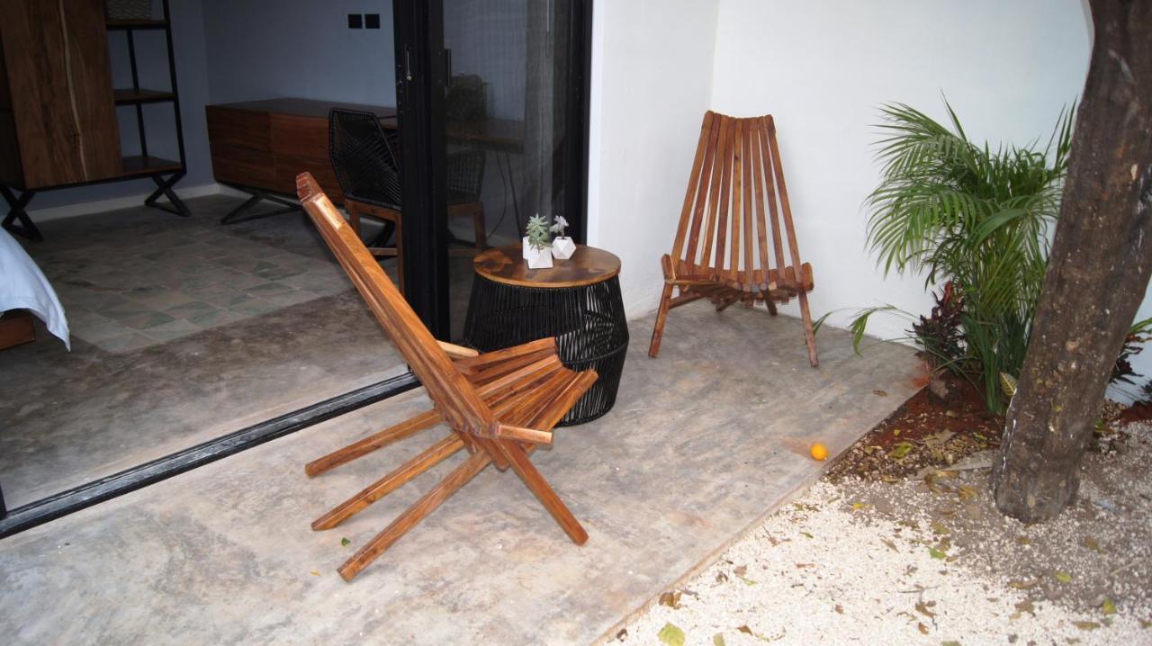 Hotel Unknown Merida Exterior photo